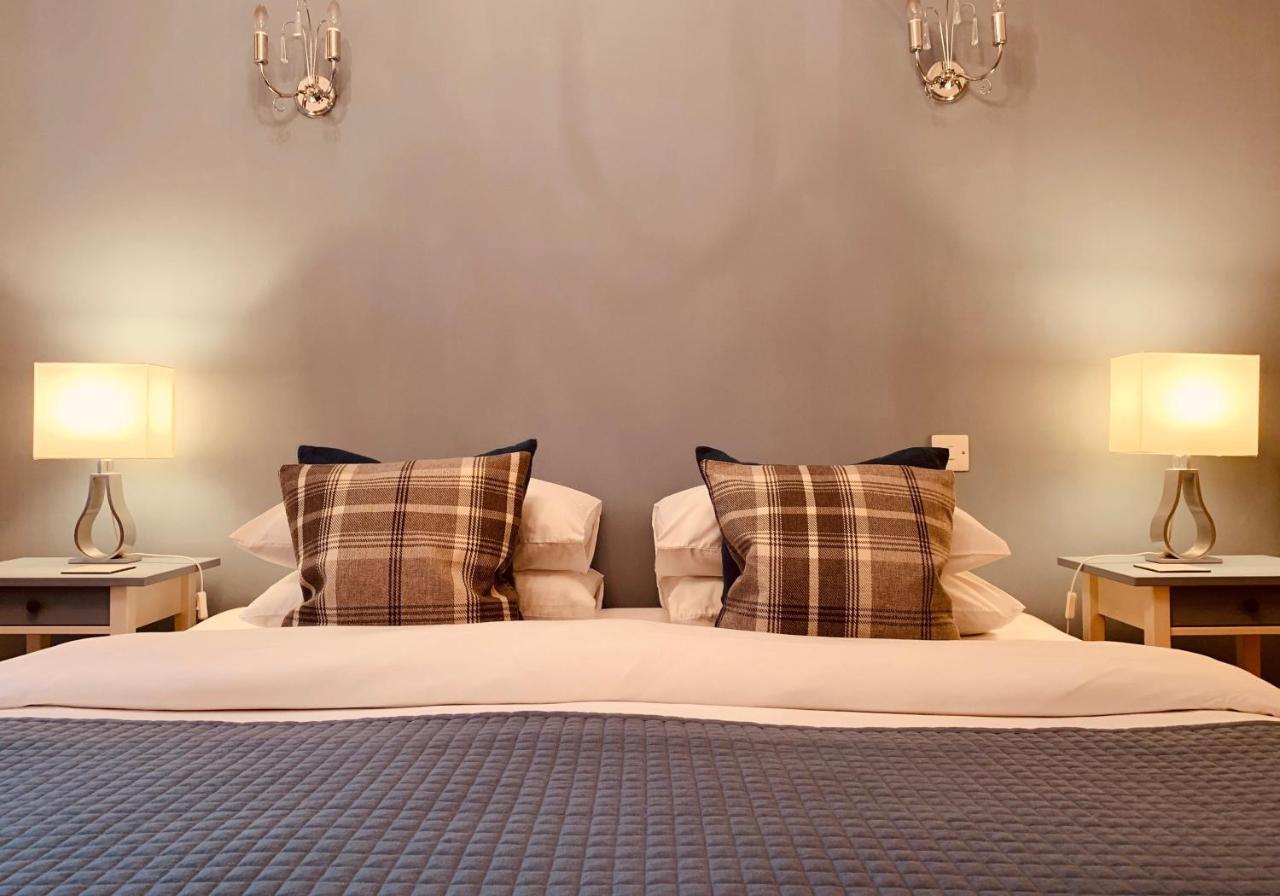 אדינבורו The Royal Mile Residence By Reserve Apartments מראה חיצוני תמונה